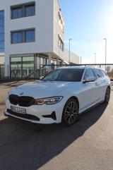 BMW 320i Touring Advantage *AHK *LED *2.Hand - BMW 320 von privat