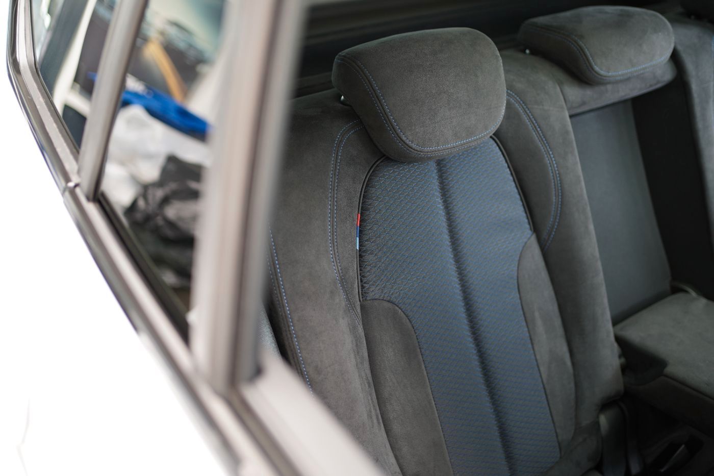 Fahrzeugabbildung BMW X1 20iA M Sport +AHK+Glasdach+LED+PDC+Alarmanlag