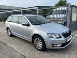 Skoda Octavia 2.0 TDI 4x4 Combi *AHK*Wenig KM*1. Hand* - Skoda Octavia: Kombi
