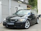 BMW 330i Touring M PAKET *2-HAND*PANO*NAVI*XENON* - BMW 330 mit Benzin-Antrieb: Kombi, M 330i Paket