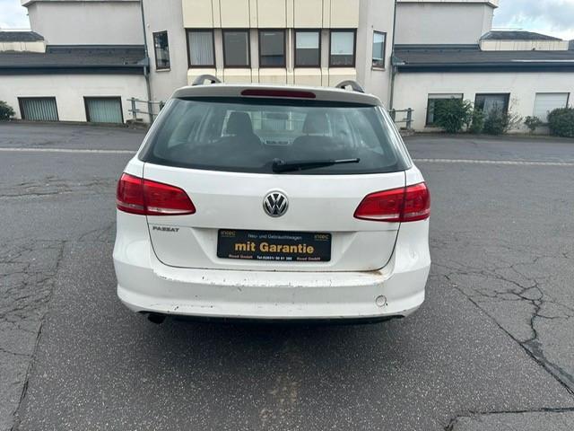 Volkswagen Passat 2011 — photo 6