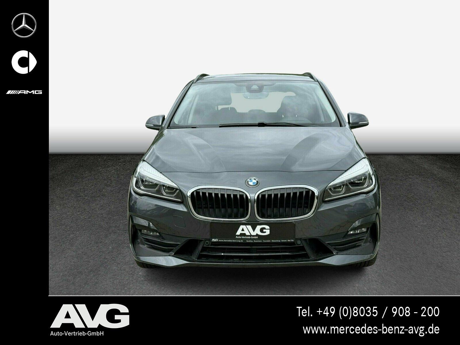 BMW 218d Advantage Navi LED PDC HUD