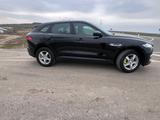 Jaguar F-Pace 25d AWD Prestige Automatik/ TOP-Zustand