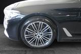BMW 530d X DRIVE M Sport+NAVI+KAMERA+AHK+TOT WINKEL - BMW 530: X Drive