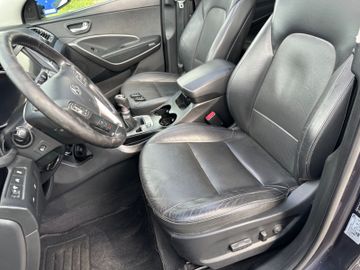 Hyundai SANTA FE - 11