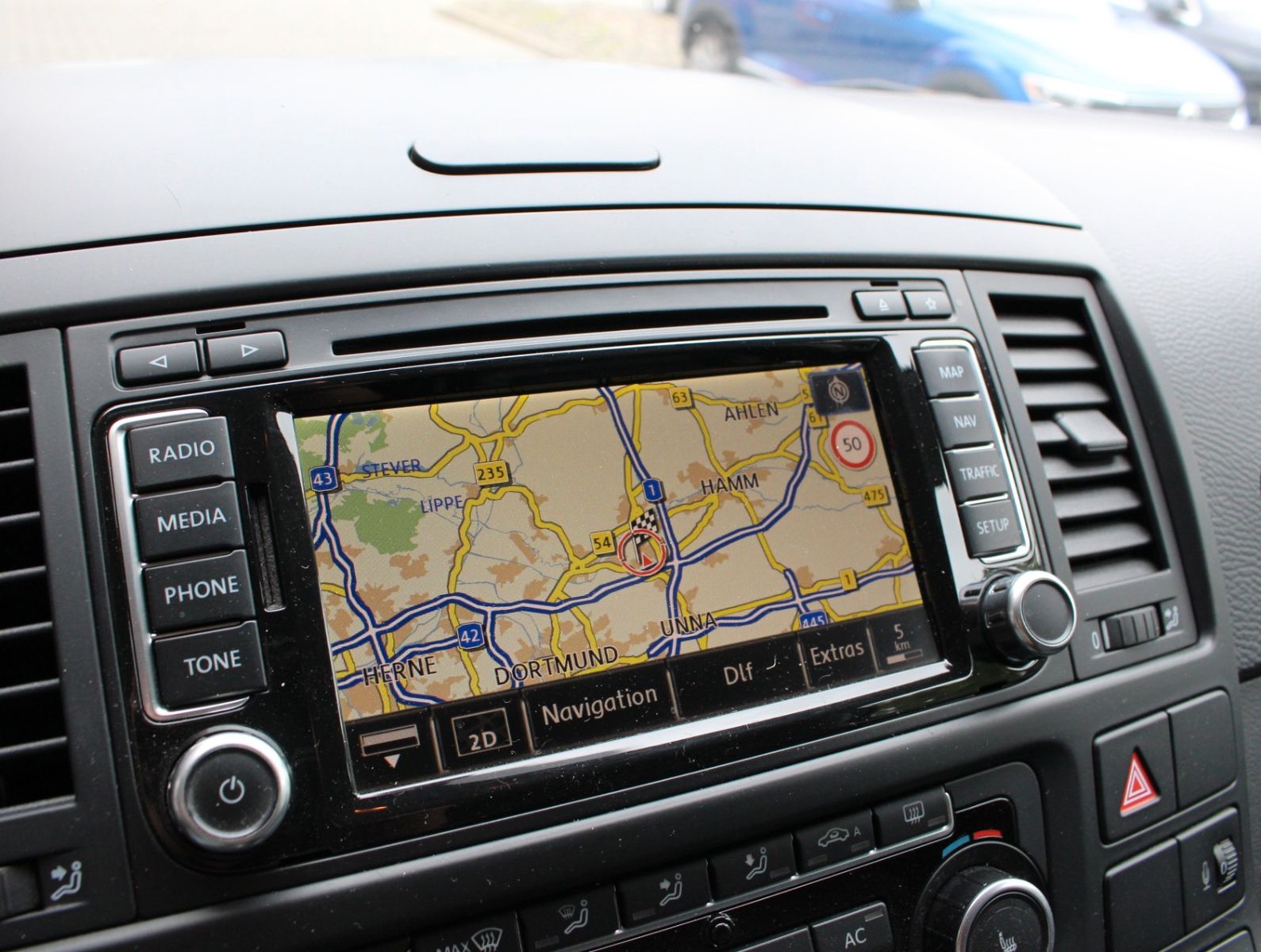 Fahrzeugabbildung Volkswagen 2.0 TDI T5 Multivan  Highline*Navi*AHK*