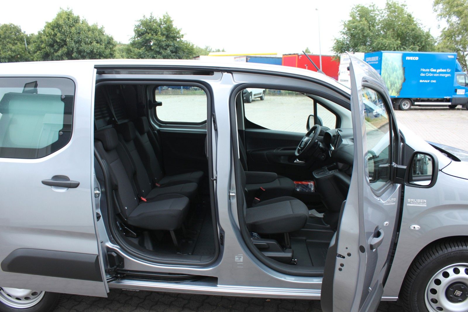 Fahrzeugabbildung Fiat Doblò Multicab L2 1.5 BlueHDi 96 kW