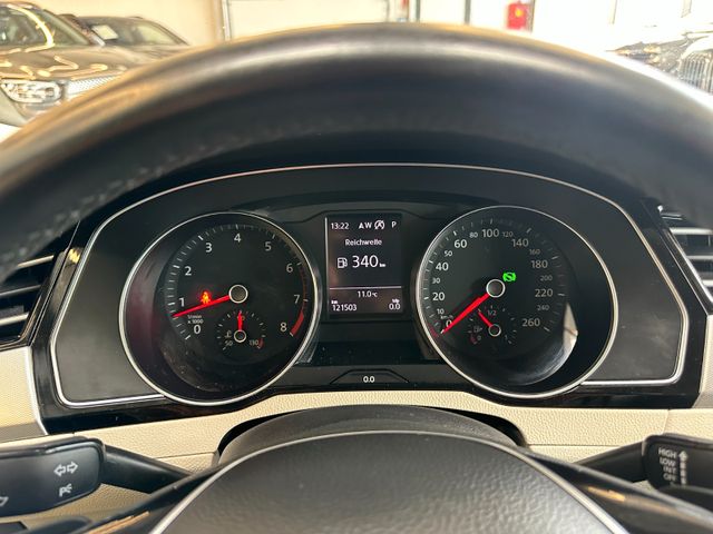 MYAUTOCENTER – Gebraucht- und Jahreswagen mit Werkstattservice in Pfaffenhofen Volkswagen Passat Variant Comfortline *Navi*AHK*Kamera*