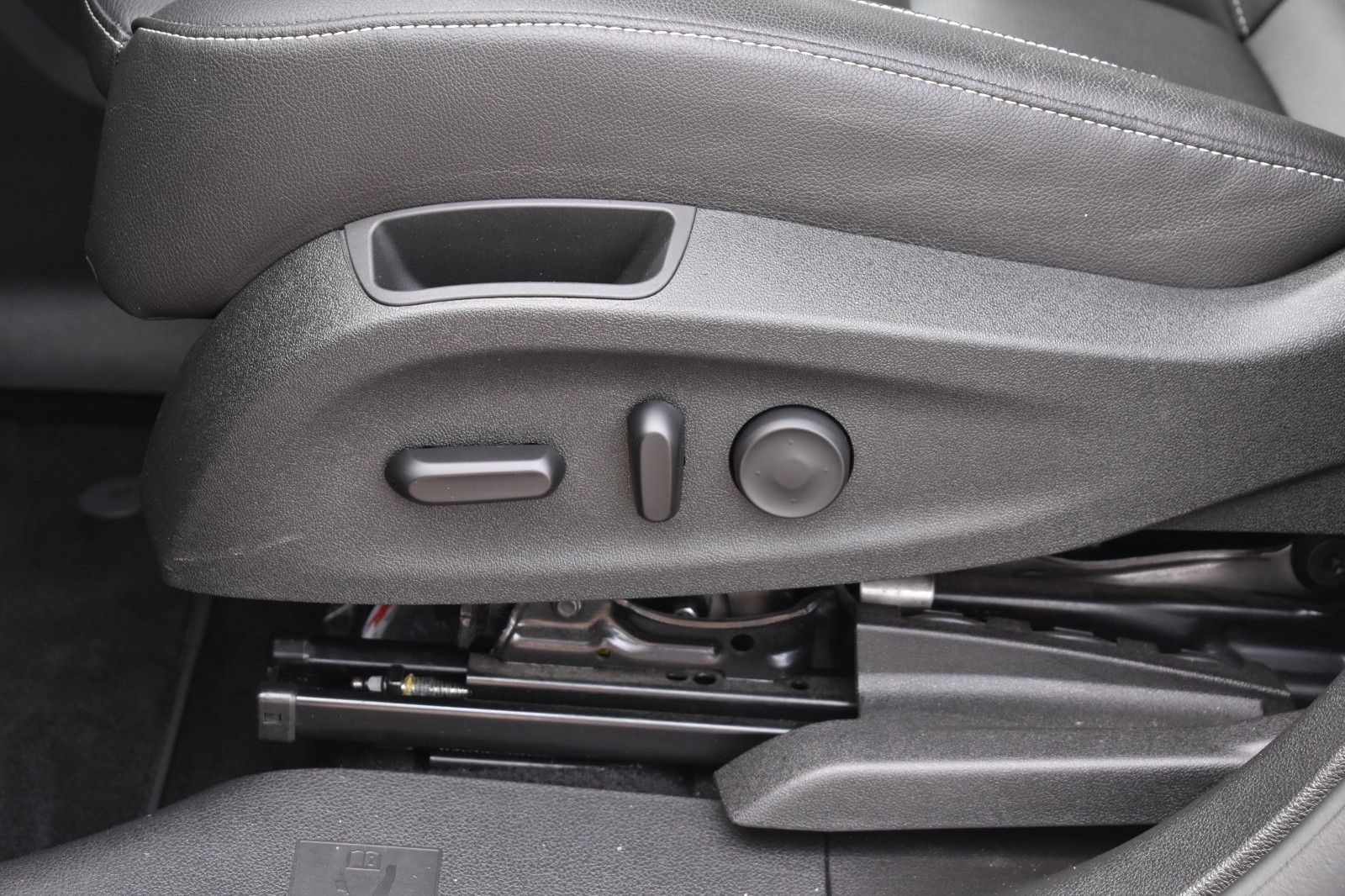 Fahrzeugabbildung Opel Zafira C Tourer OPC Business Innova Kamera 7 Sit