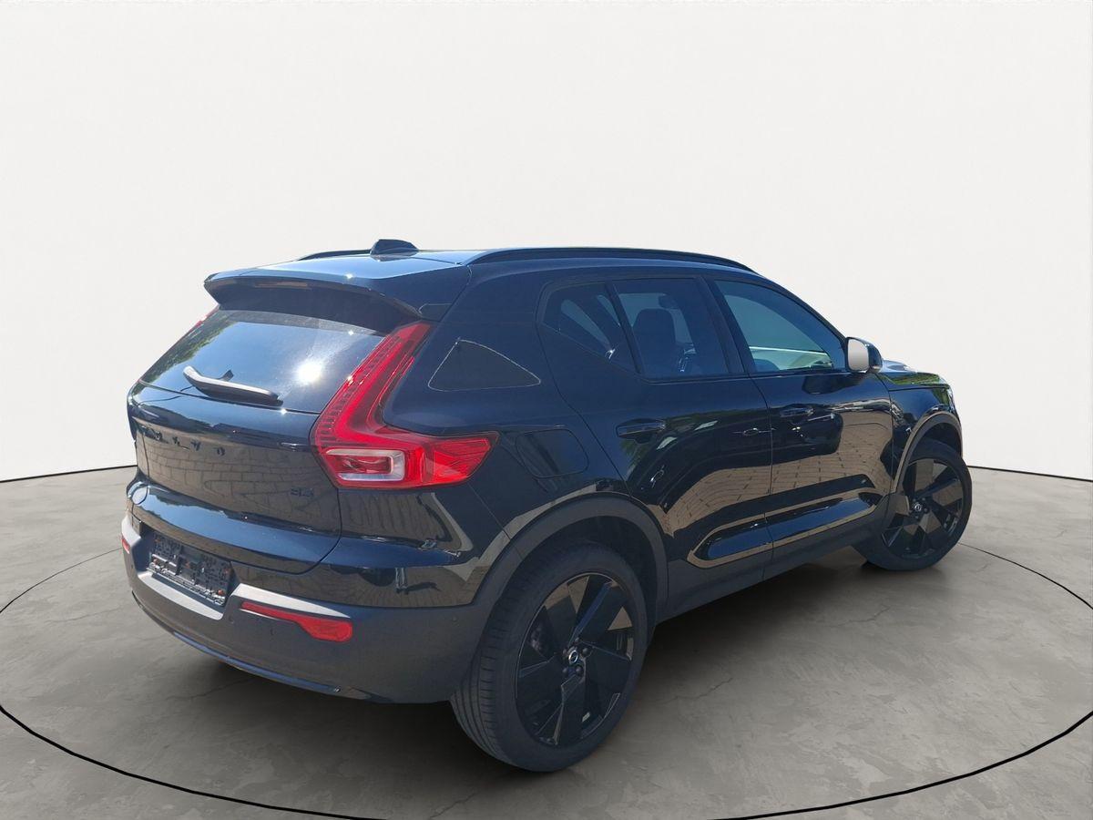 Volvo XC40 B3 Black Edition Plus 360° PANO AHK H/K 20"