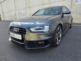 Audi A4 Avant quattro S line Sportedition plus 190PS - Audi A4: Sport Line