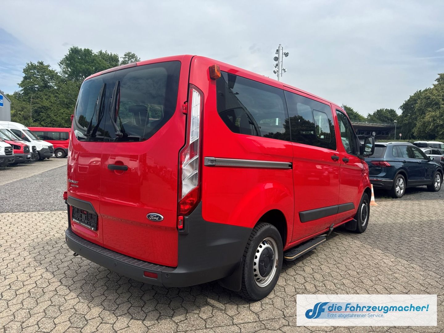 Fahrzeugabbildung Ford Transit Custom Tourneo 300 L1 .*1927