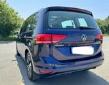 Volkswagen Touran 1.5 TSI OPF DSG Highline Highline - VW Touran Gebrauchtwagen in Wiesbaden