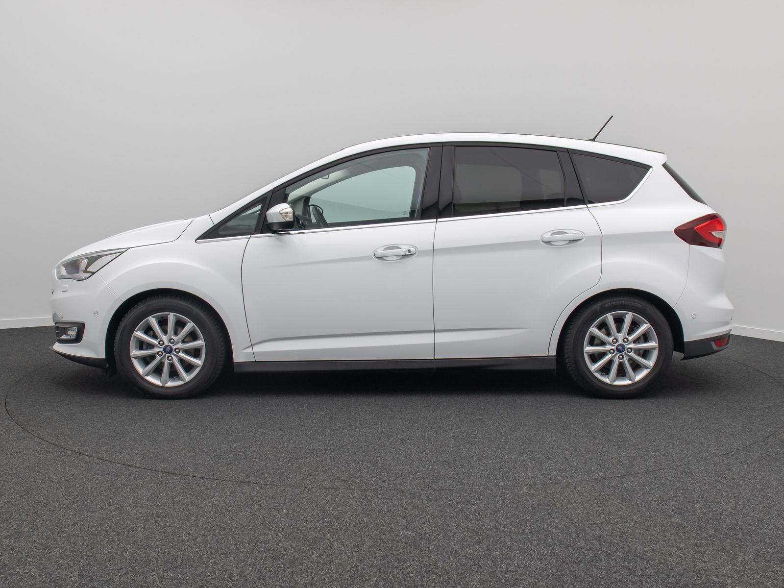 Fahrzeugabbildung Ford C-MAX Titanium Kamera HiFi Komfort Tempomat Navi