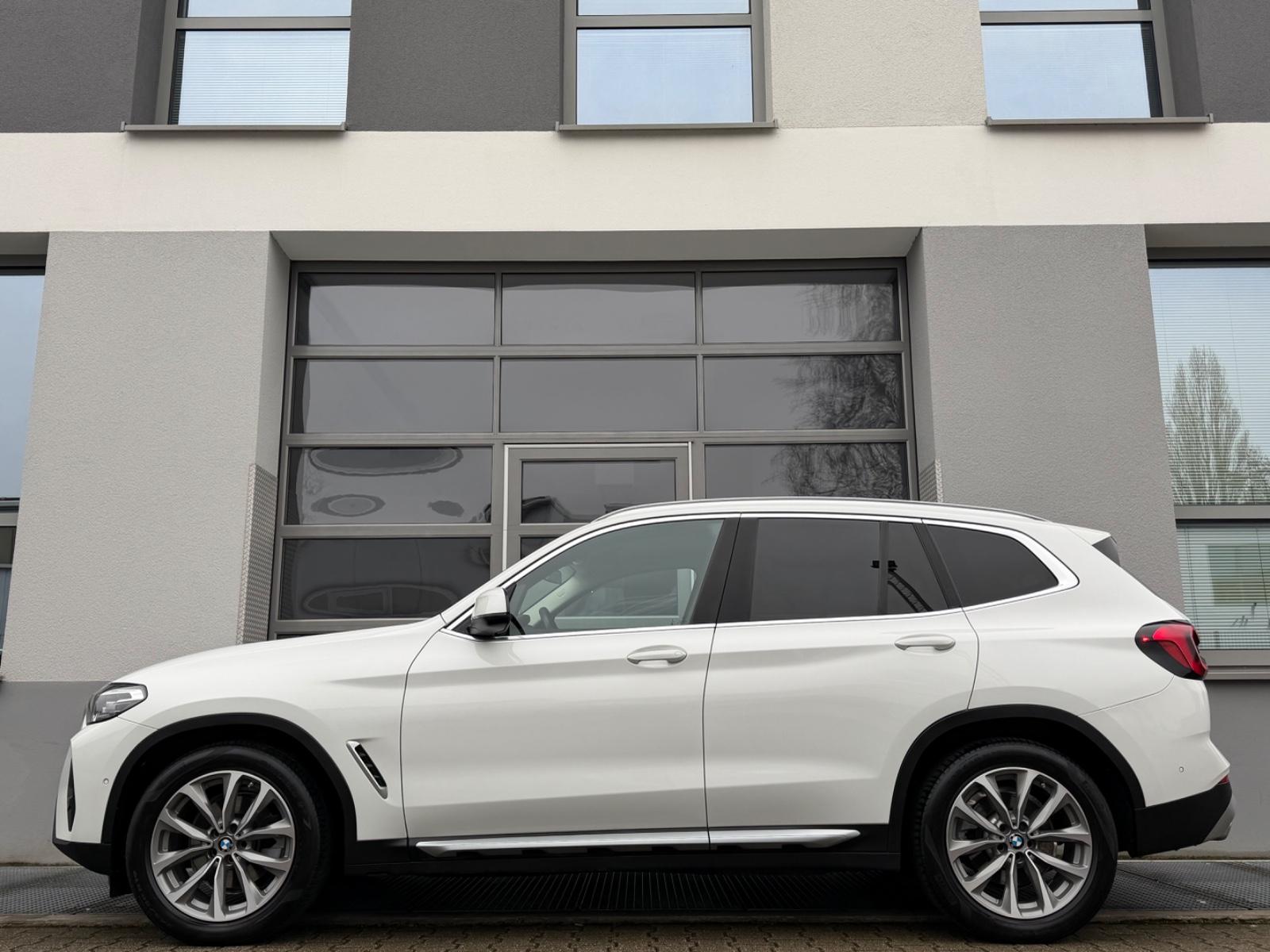 BMW X3 20i xD*ACC*KAMERA*LEDER*NAVI PROF*KEY-GO*19'', миниатюра 3