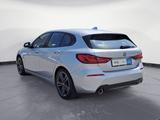 BMW 118i Sport Line Navi / Head-Up / Sportsitze - silberne BMW 118