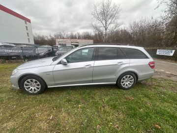 Mercedes E 220 - 6