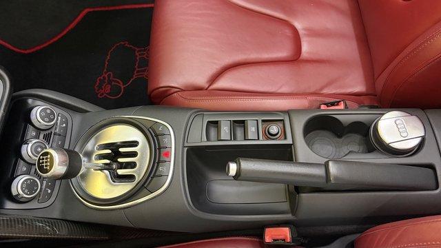 AUDI R8 SPYDER 4.2 FSI QUATTRO