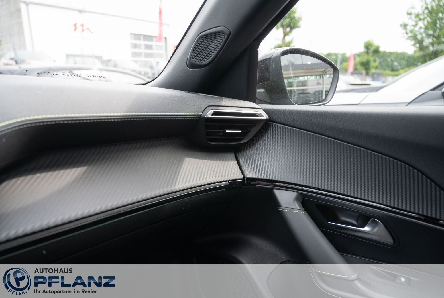 Peugeot 2008 - Bild 12