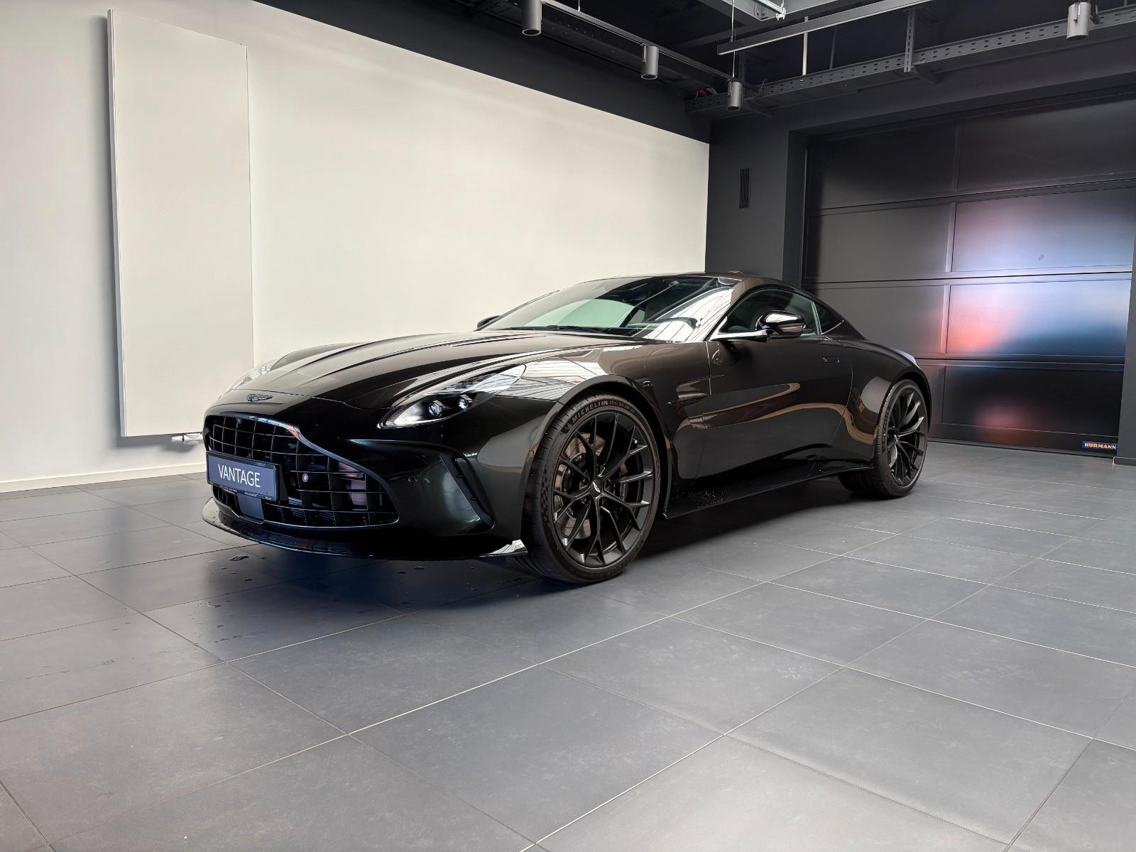 Aston Martin Vantage Coupé - Minotaur Green - Inspire Sport