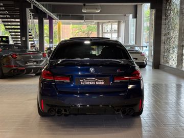BMW M5 - 4