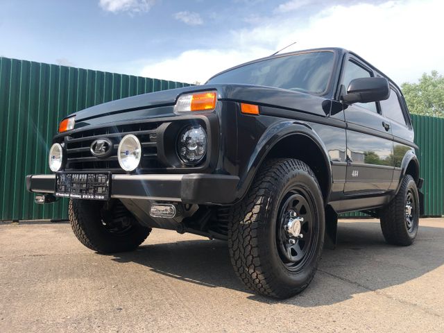 Lada Niva LEGEND "PREMIUM PLUS"! VIP-AUSSTATTUNG!