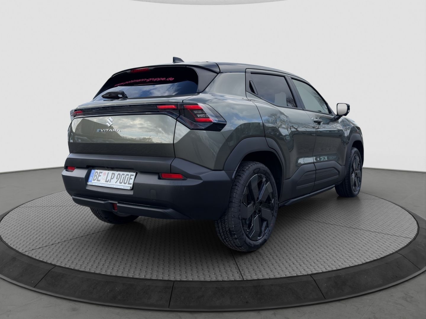 Suzuki e Vitara - Bild 5