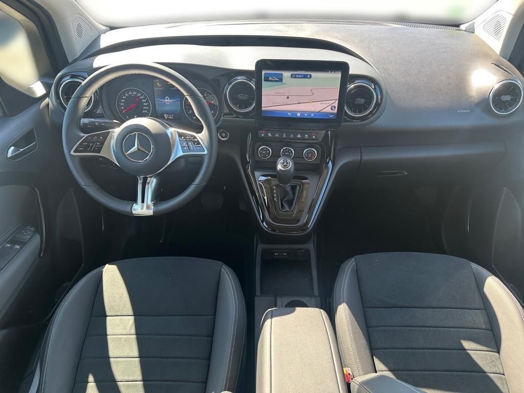 Fahrzeugabbildung Mercedes-Benz T 180 d STYLE Standard LED KAM Navi SHZ ParkA