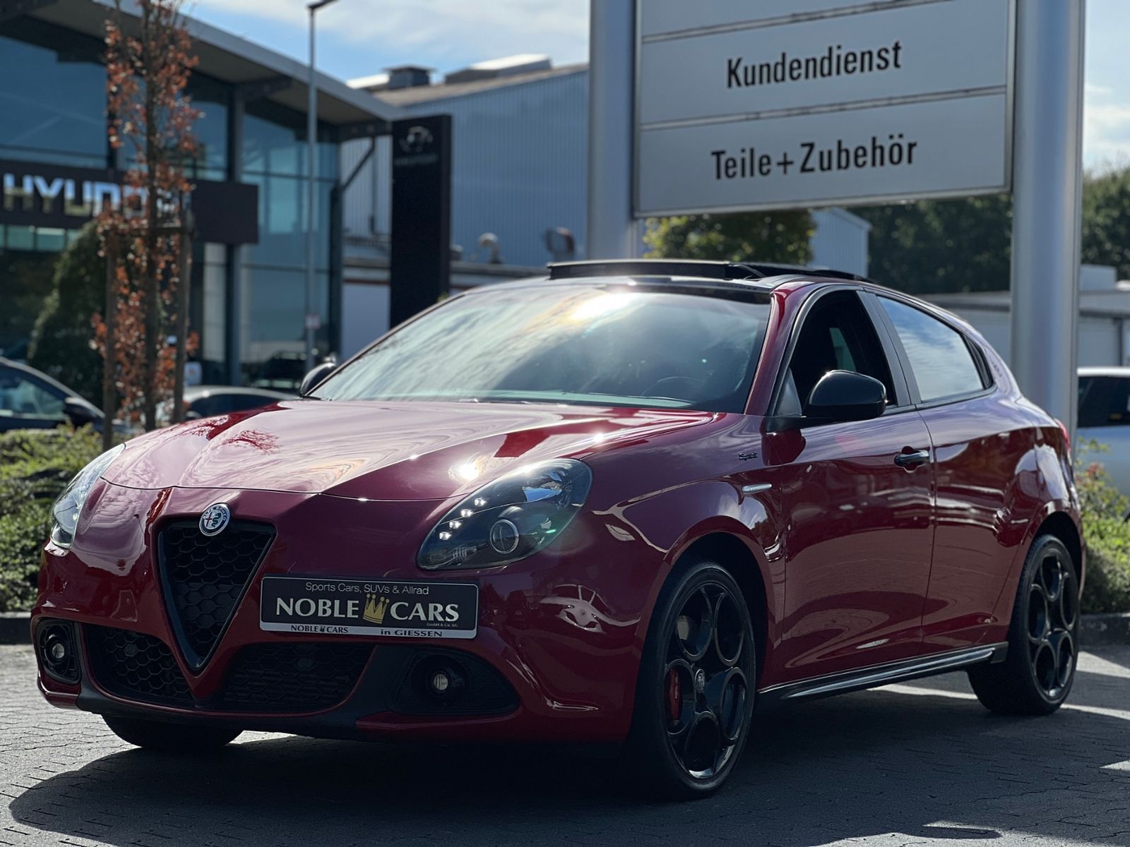 Fahrzeugabbildung Alfa Romeo Giulietta Sprint PANO NAV DAB PDC