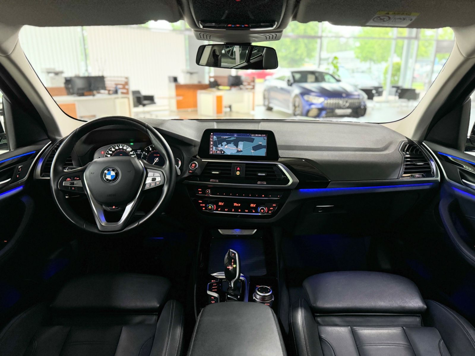 Fahrzeugabbildung BMW X3 xD20i xLine HUD CockPit+Komfort DrivAssis LED