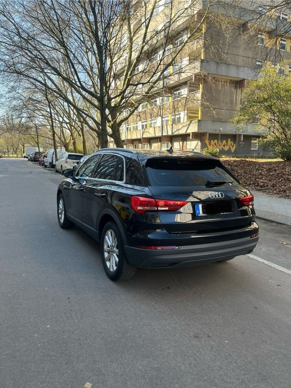 Image of Audi Q3