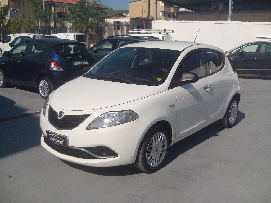 Image of Lancia Ypsilon