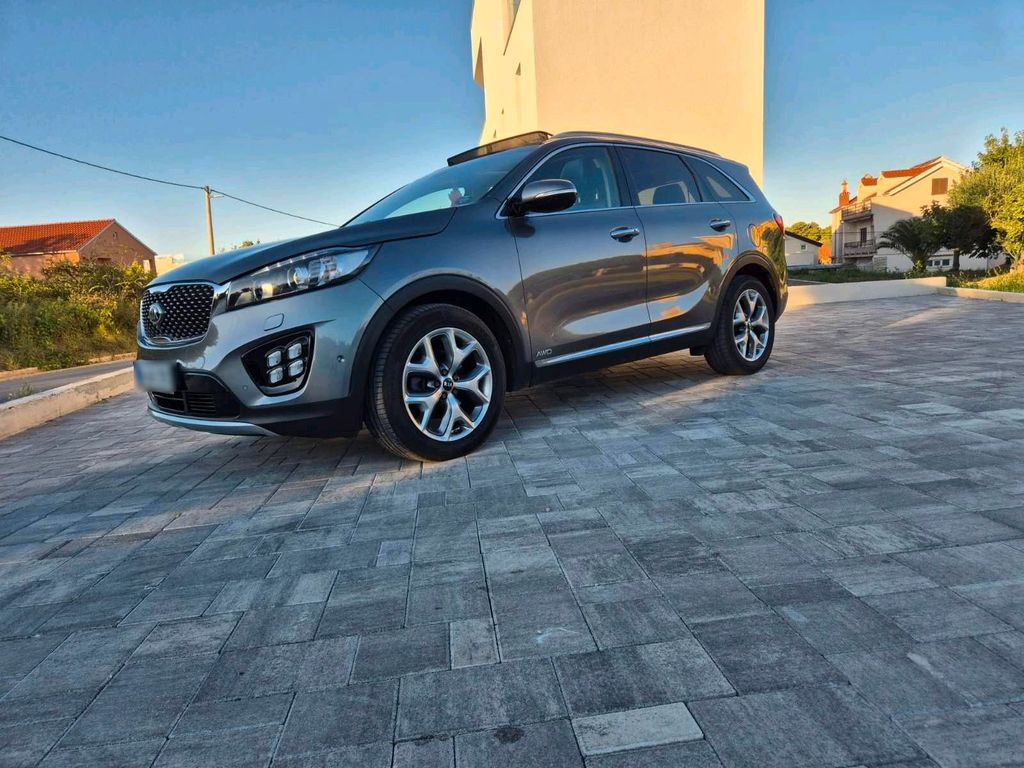 Image of Kia Sorento