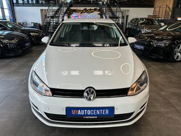 MYAUTOCENTER – Gebraucht- und Jahreswagen mit Werkstattservice in Pfaffenhofen Volkswagen Golf VII *TÜV0228*STHZ*KLIMA*NAV*PDC*BLTH*CD*