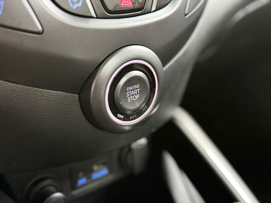 Hyundai Veloster - Bild 22