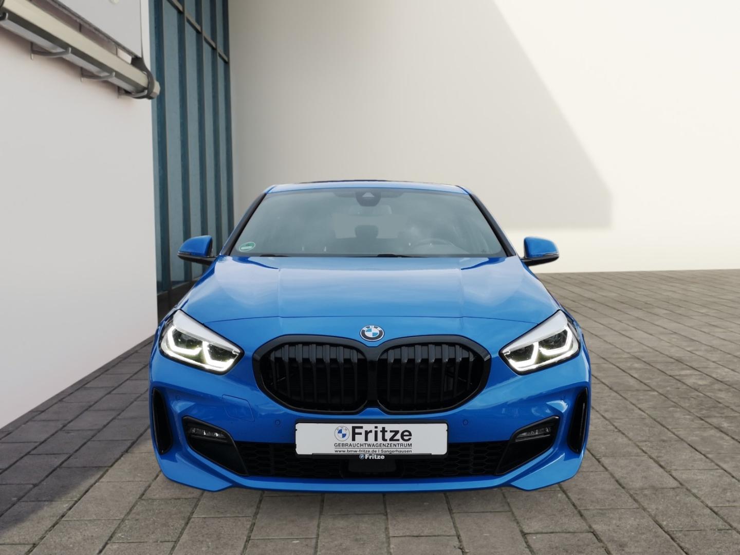 BMW 118 d Aut. M Sport LED+NAVI+KLIMAAUTO+SHZ+PDC