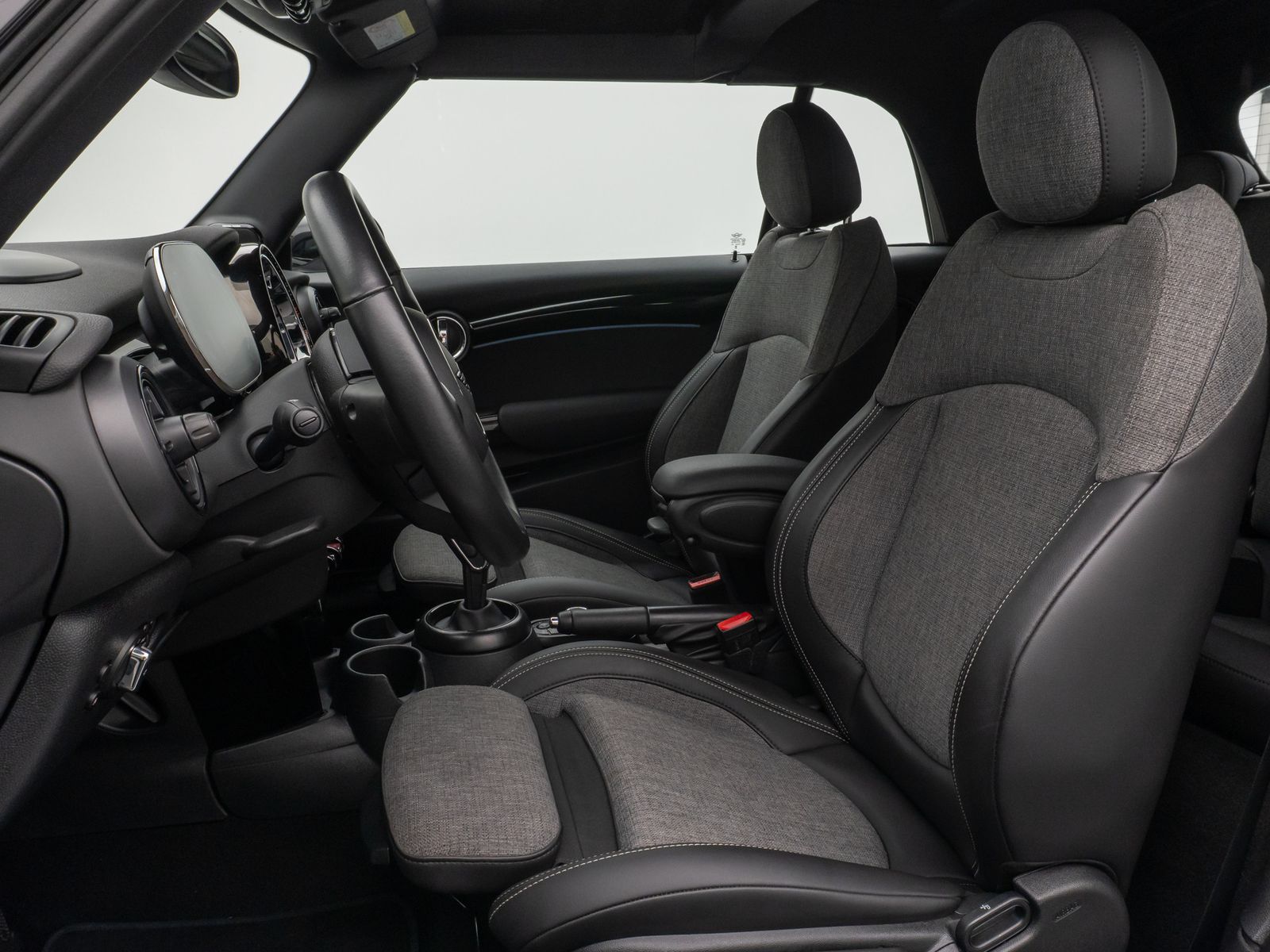 Fahrzeugabbildung MINI Cooper Cabrio Kamera HUD H/K Komfort Sport Voll