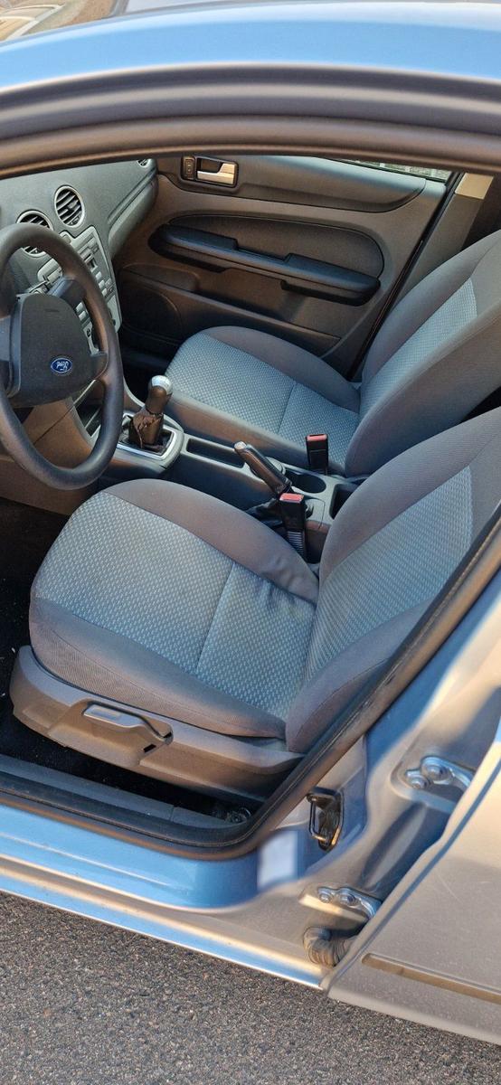 Ford Focus 2006 — photo 6
