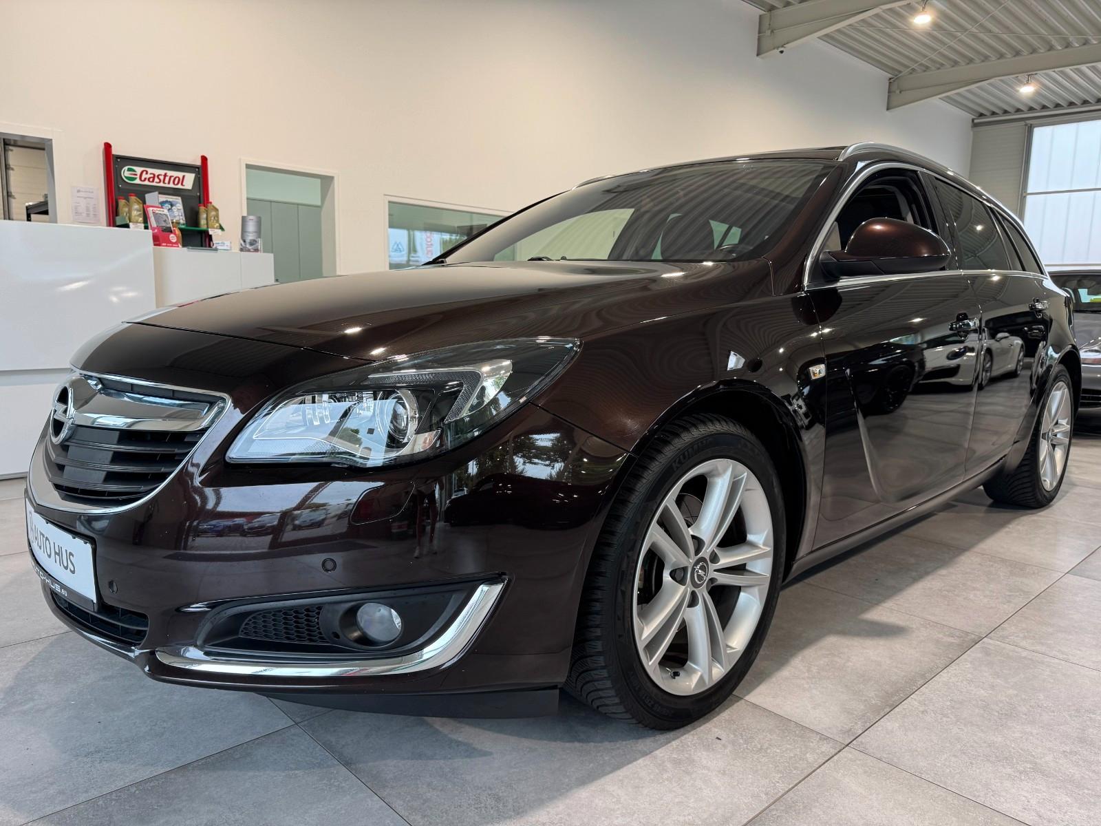 Opel Insignia A Sports Business KAMERA/Bose/Xeno/NAVI
