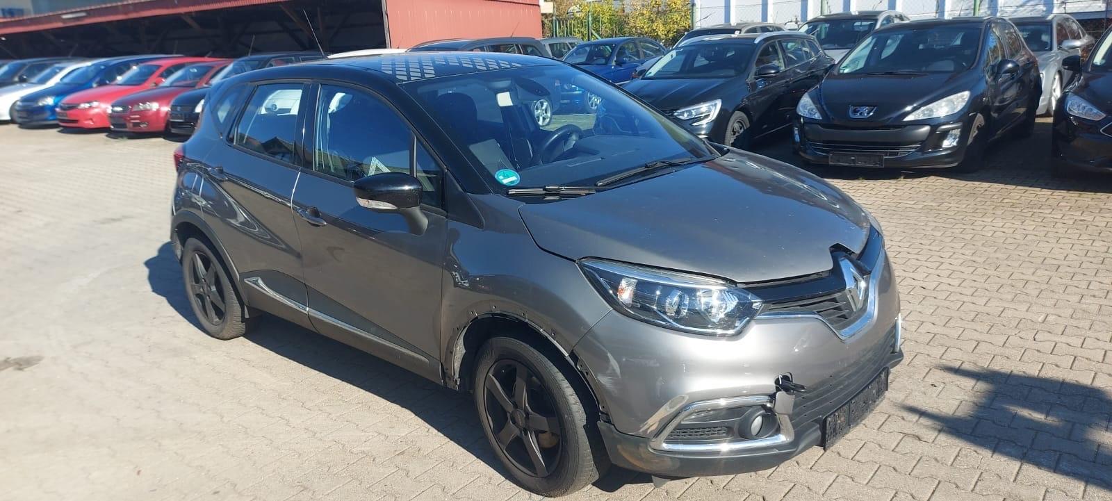 Renault Captur 2014 — interior