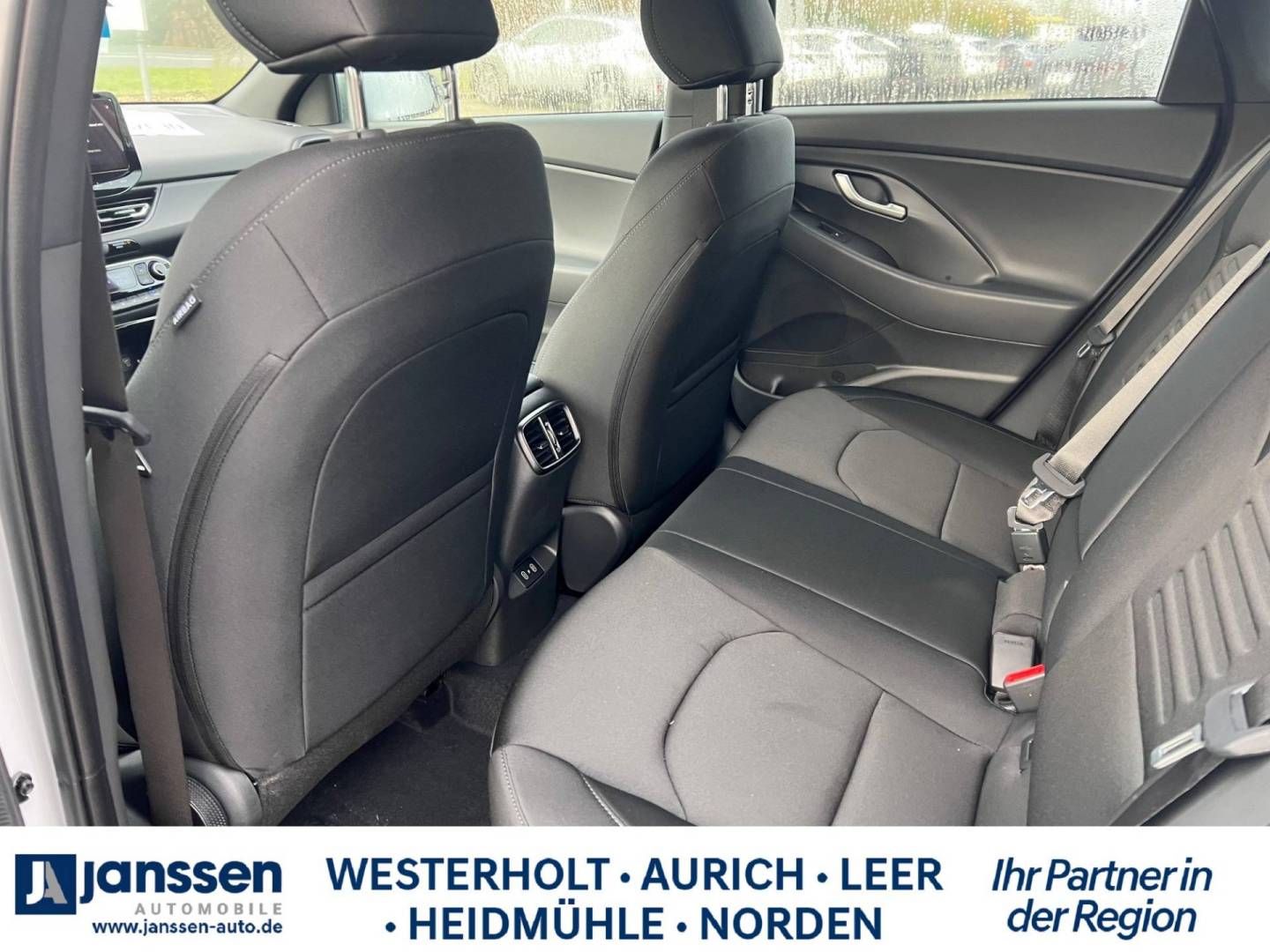 Fahrzeugabbildung Hyundai i30 ADVANTAGE