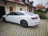 Volkswagen Arteon 2.0 BiTDI  DSG Eleg. 4xSHZ Oryx 8-fach - weiße Volkswagen Arteon