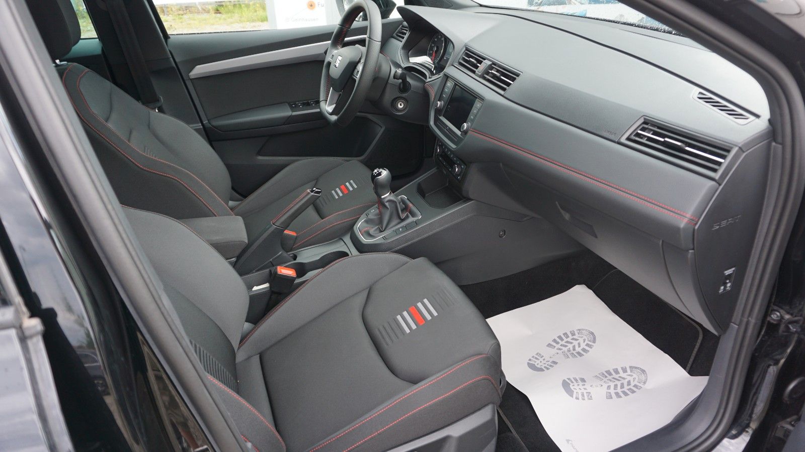 Fahrzeugabbildung SEAT Ibiza FR, Full Link, LED, PDC, Touch, SHZ, Sport