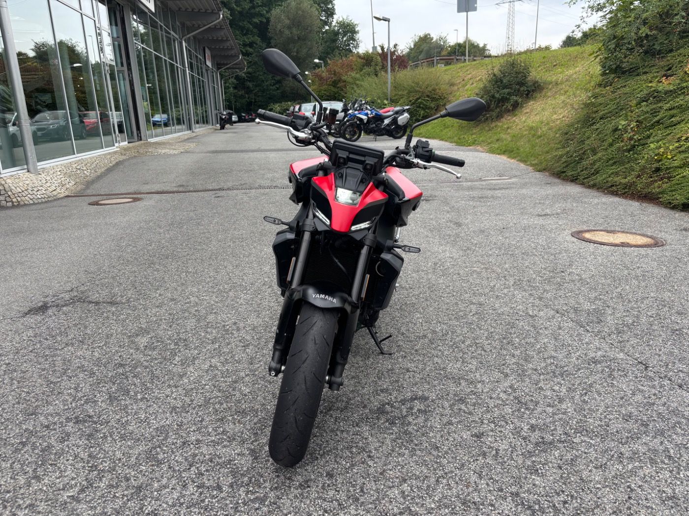 Fahrzeugabbildung Yamaha MT 09 ABS aus erster Hand