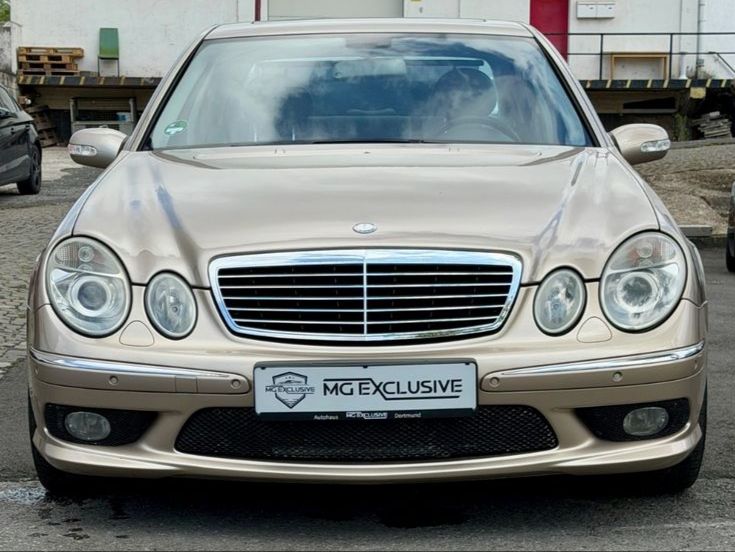 Fahrzeugabbildung Mercedes-Benz E 500 AMG Paket ab Werk Designo