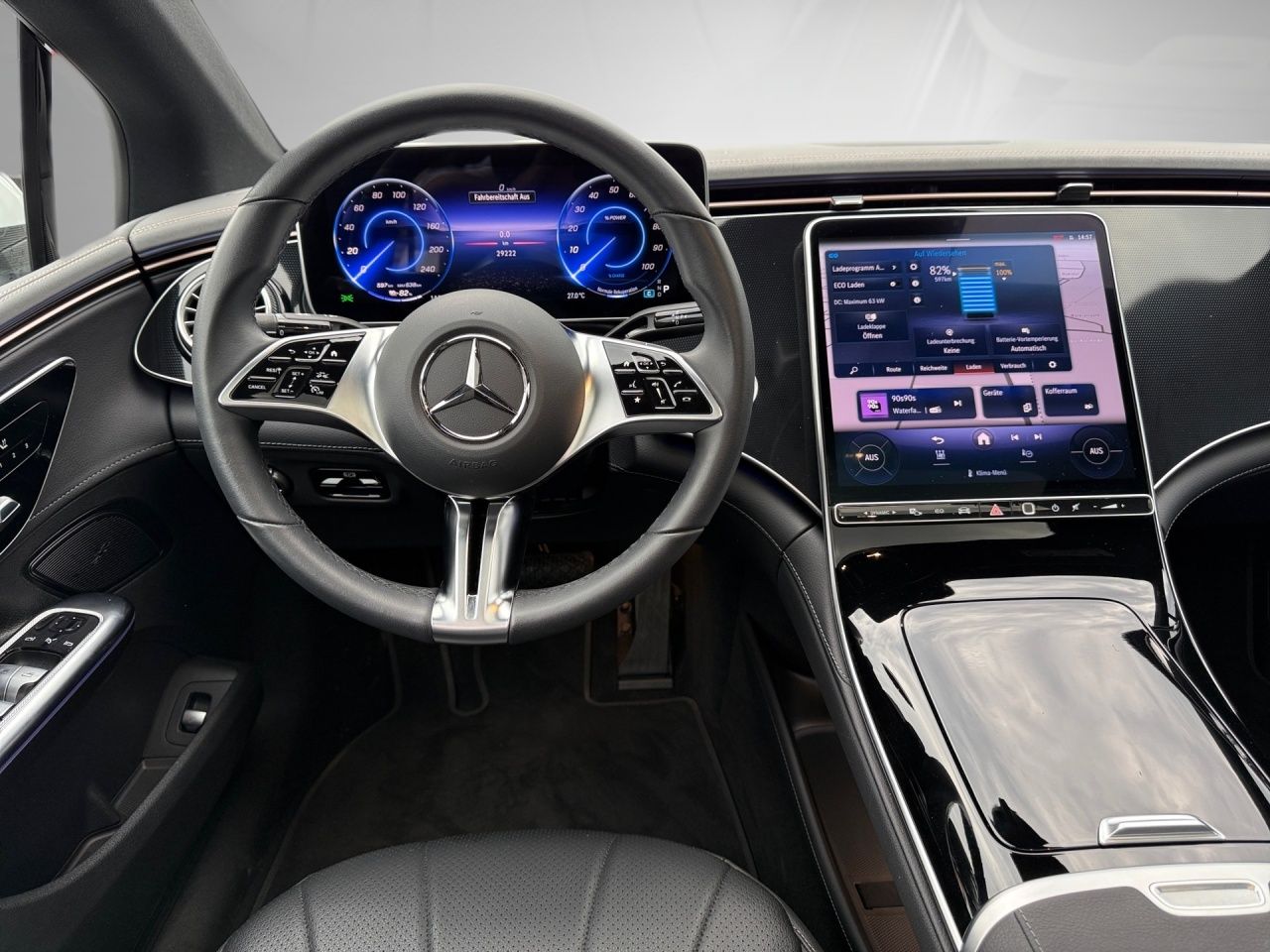 Mercedes-Benz EQE 300 Electric Art Pano Distronic Memory foto 17