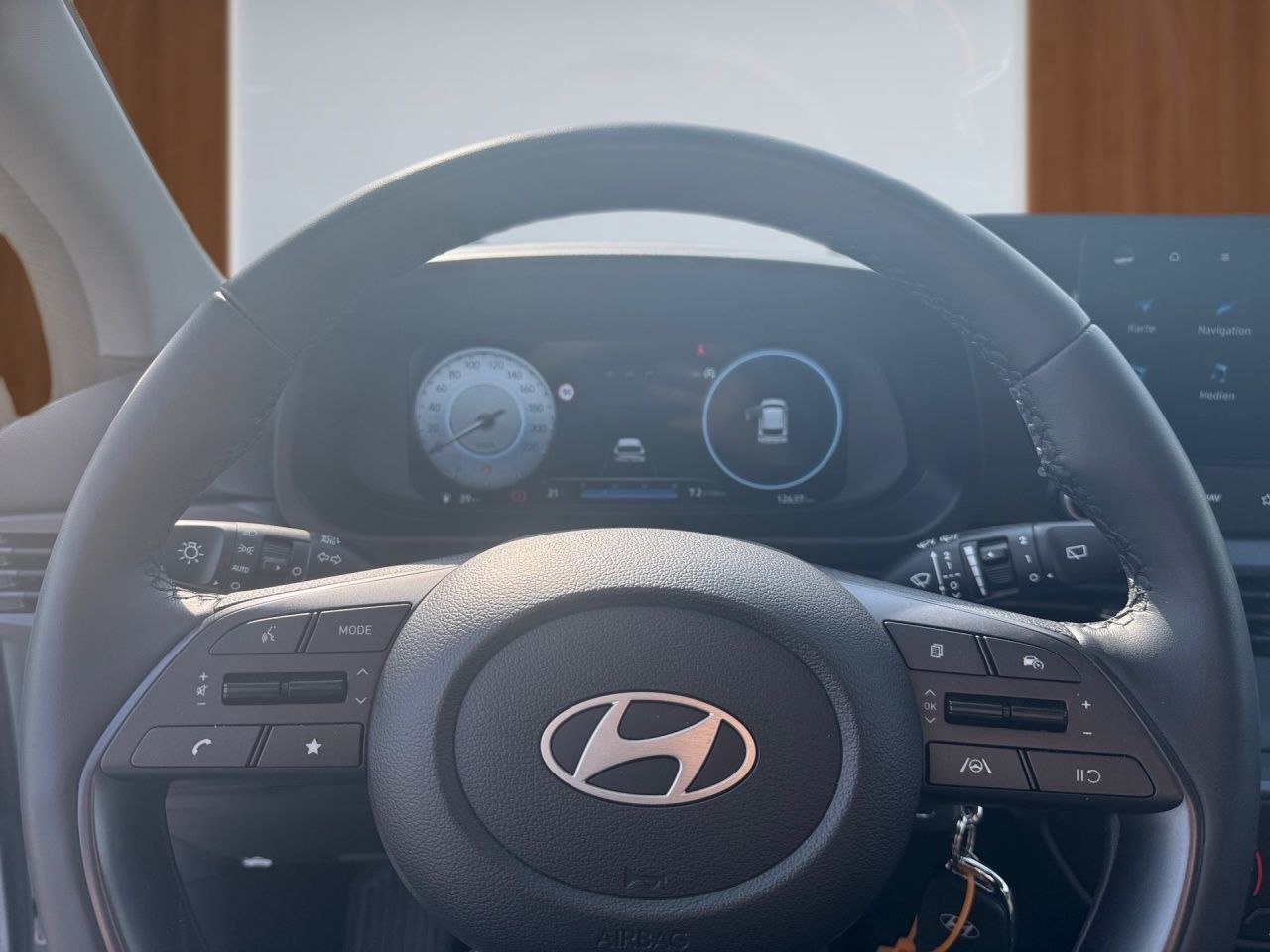 Fahrzeugabbildung Hyundai i20 TREND CARPLAY*SHZ*LHZ*NAVI*USB*TOUCH*KAMERA
