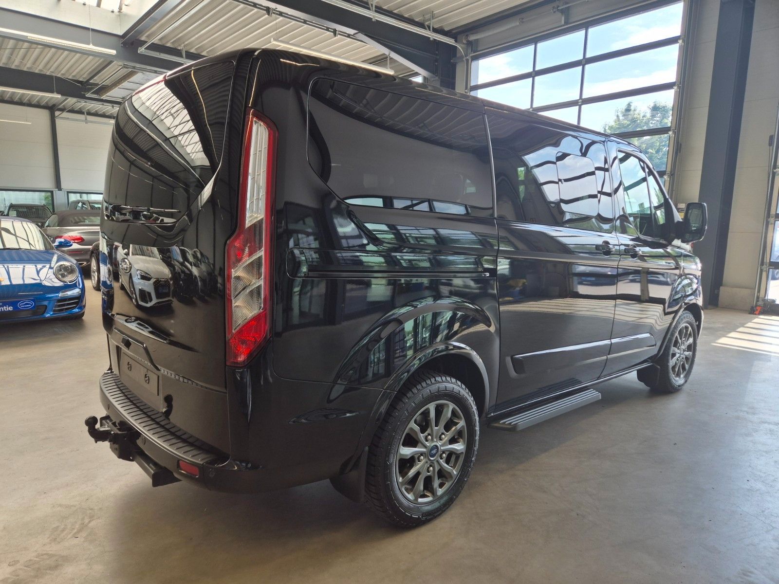 Ford TOURNEO CUSTOM L1 TITANIUM X LEDER NAV XENON AHK foto 5