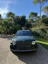 Bentley Bentayga V8 FIRST EDITION - Bentley aus 2021