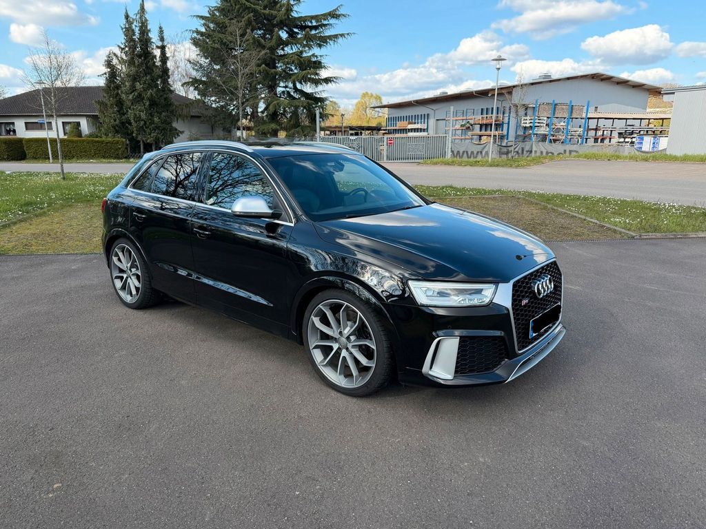 Image of Audi RSQ3